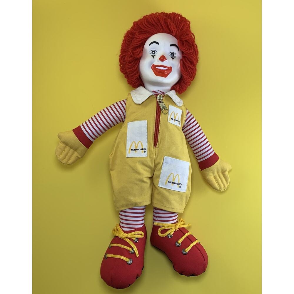 VINTAGE 80’s 1984 McDonald’s 15” RONALD McDonald LEARN TO DRESS SQUEAK RAG DOLL